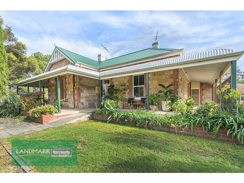 24 Riverton Road, Riverton SA 5412