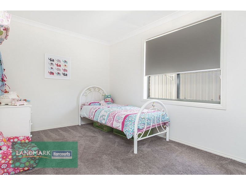 20 Cairns Crescent, Riverton SA 5412