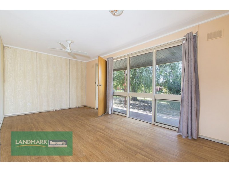 7 Cooper Street, Riverton SA 5412