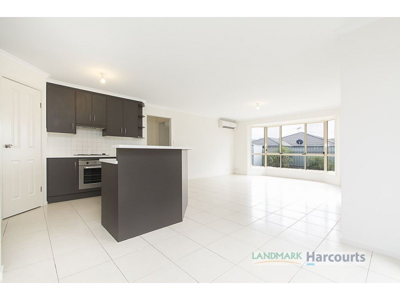 18 Potts Road, Evanston Park SA 5116