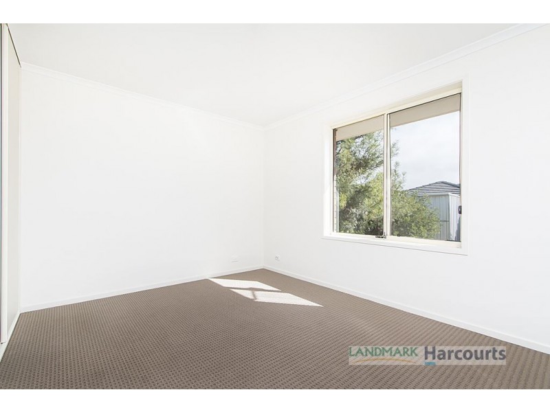 18 Potts Road, Evanston Park SA 5116