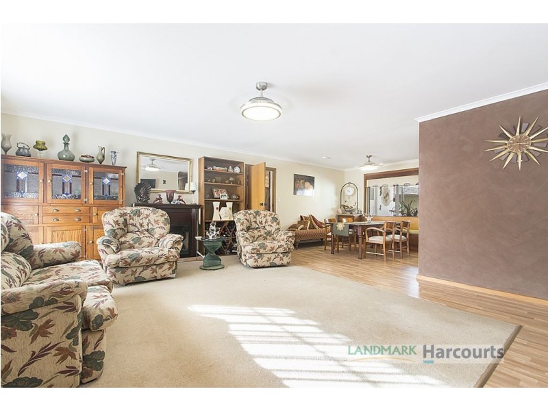 7 Strickland Street, Riverton SA 5412