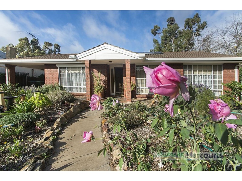 7 Strickland Street, Riverton SA 5412