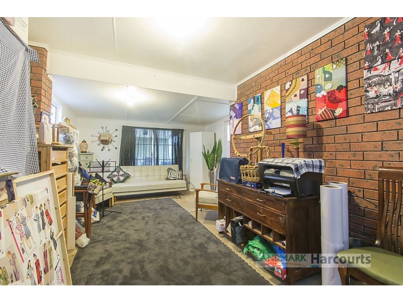 7 Strickland Street, Riverton SA 5412