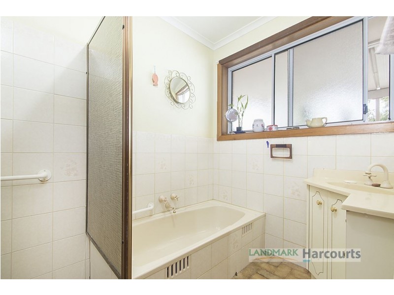 7 Strickland Street, Riverton SA 5412