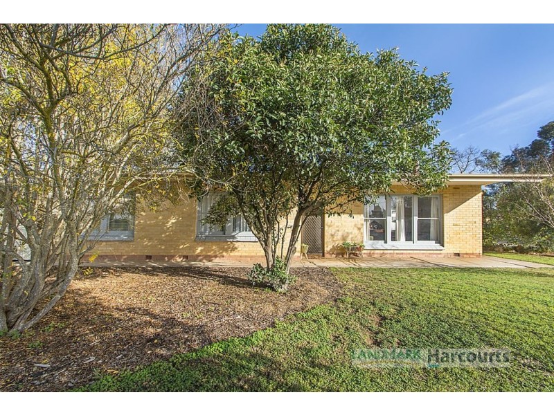 1 Cooper Street, Riverton SA 5412