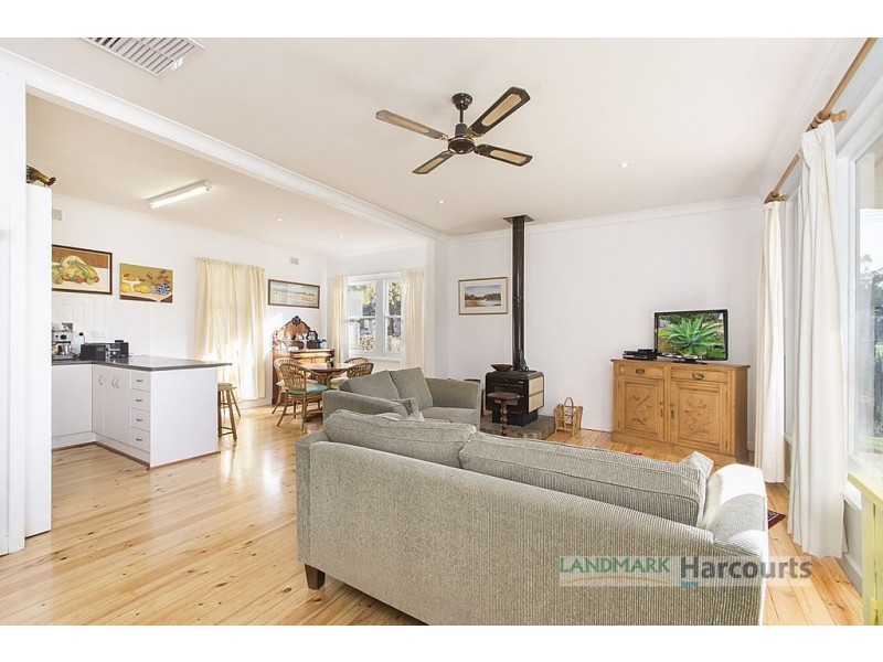 1 Cooper Street, Riverton SA 5412