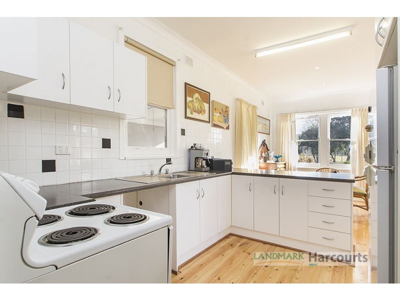 1 Cooper Street, Riverton SA 5412