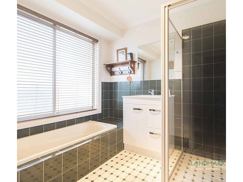 16 Heyworth Road, Gawler Belt SA 5118