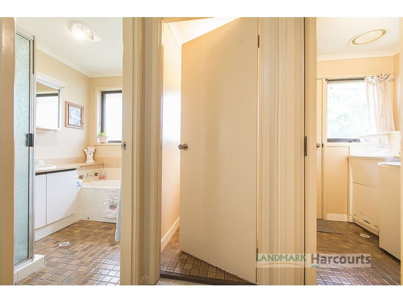 19 Matthew Place, Riverton SA 5412