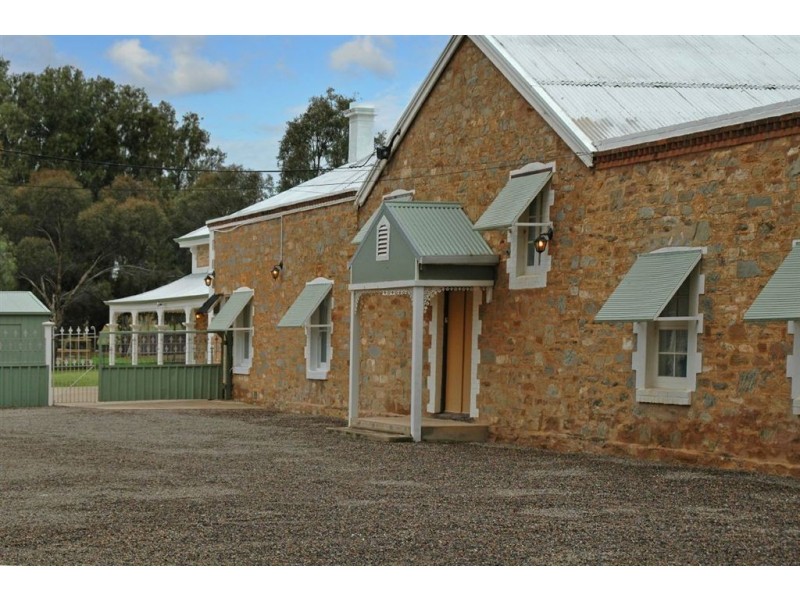 1 Corner Sanderston & Glenroy Roads, Sanderston SA 5237