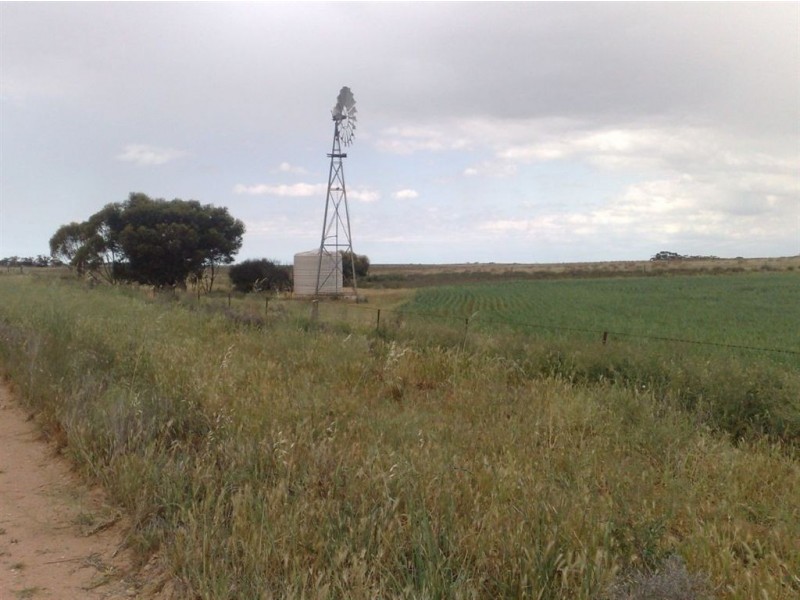 Assort Sec Ridley Road & Schubert Road, Cambrai SA 5353