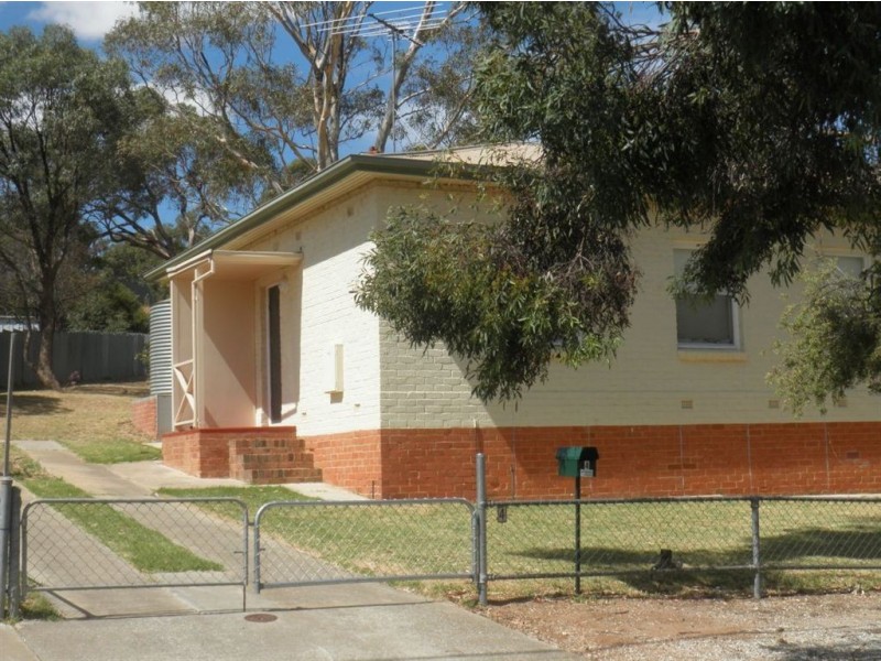 4 Davey Crescent (Penrice), Angaston SA 5353