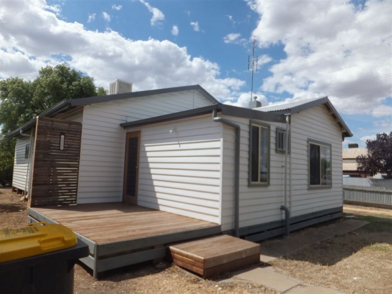 10 Gray Street, Donald VIC 3480