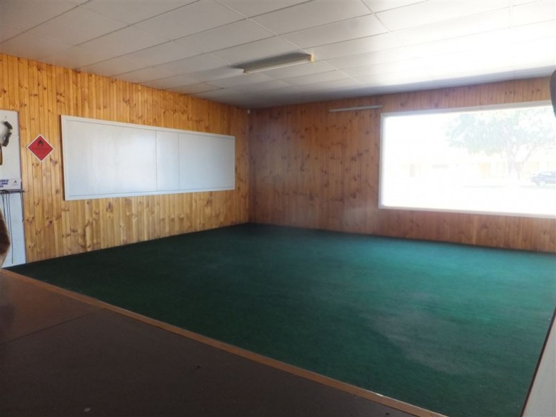 5 Woods Street, Donald VIC 3480