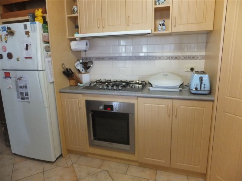 13 Athol Court, Donald VIC 3480