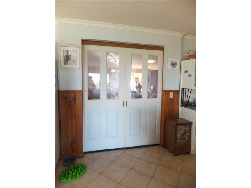 13 Athol Court, Donald VIC 3480