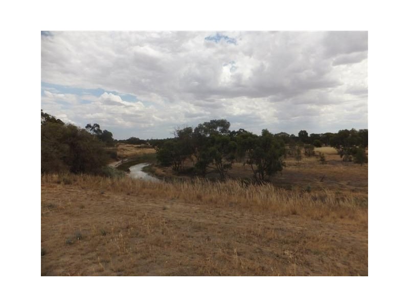 5 – 9 Ray Court, Donald VIC 3480