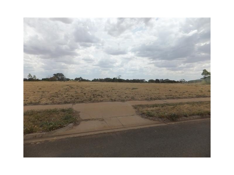 5 – 9 Ray Court, Donald VIC 3480