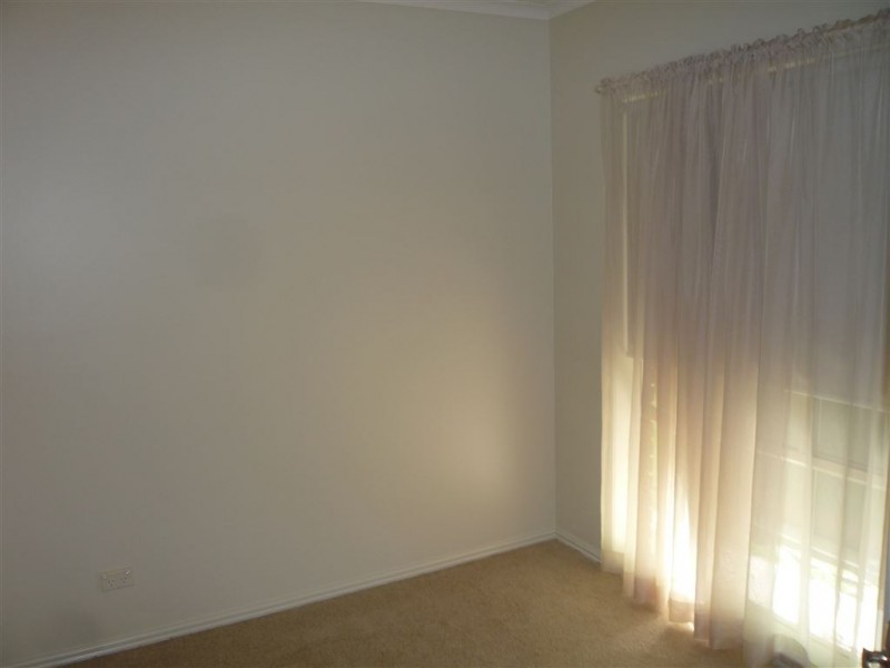 27/Richardson Heights, Donald VIC 3480