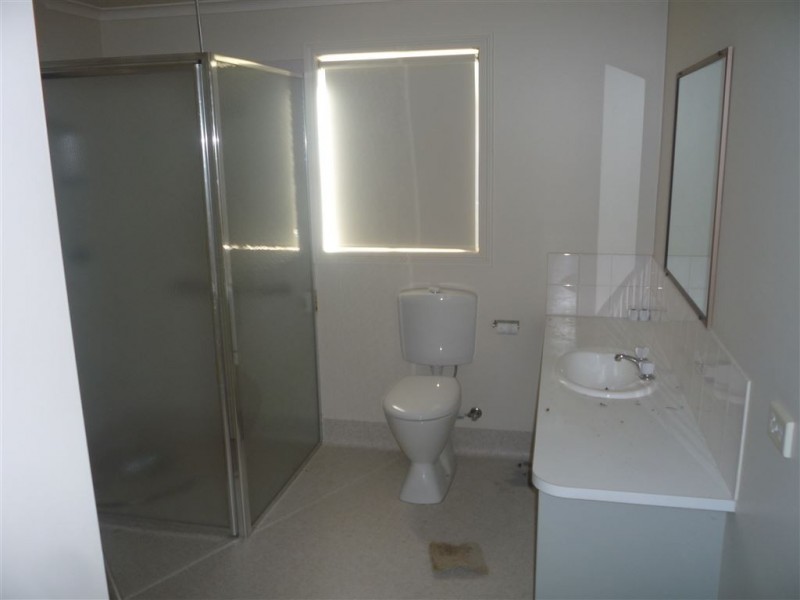 27/Richardson Heights, Donald VIC 3480