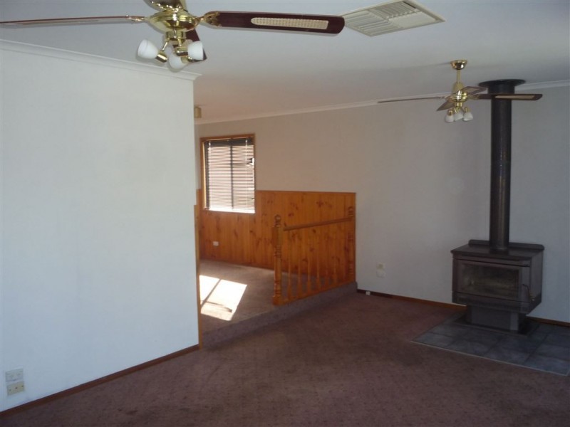 5-7 Sedgman Court, Donald VIC 3480