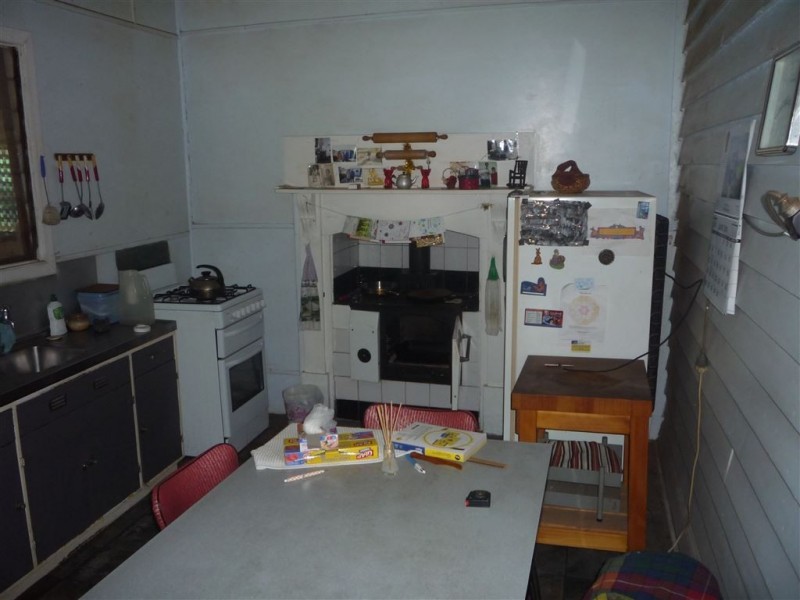 24 Walker Street, Donald VIC 3480