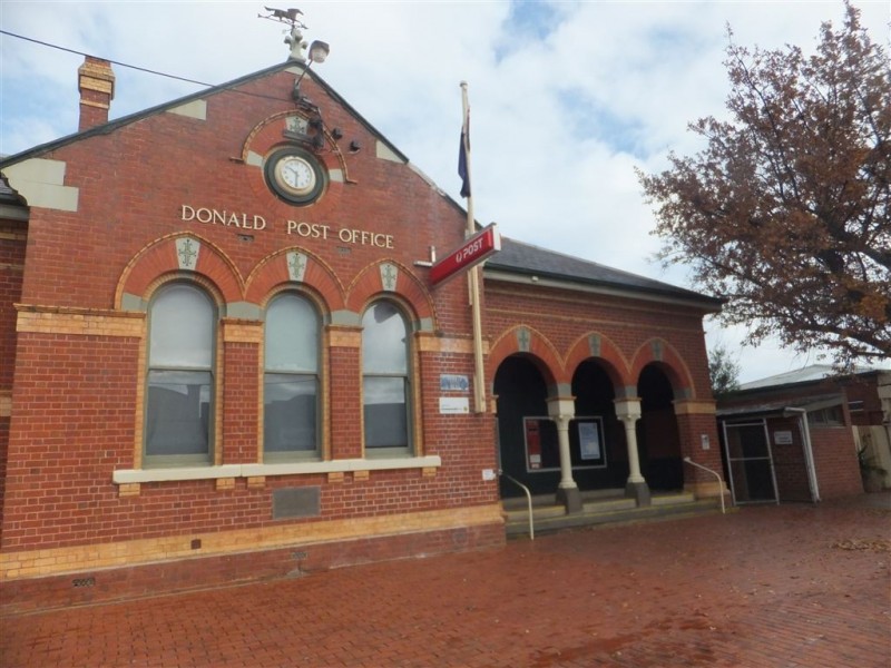 64 – 64A Woods Street, Donald VIC 3480