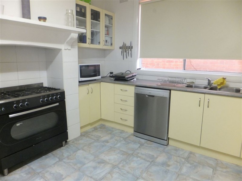 64 – 64A Woods Street, Donald VIC 3480