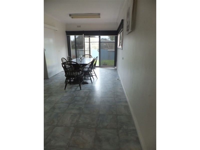 64 – 64A Woods Street, Donald VIC 3480