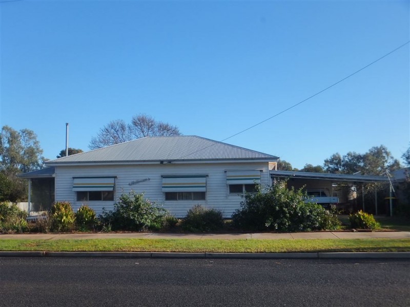 9 Hammill Street, Donald VIC 3480