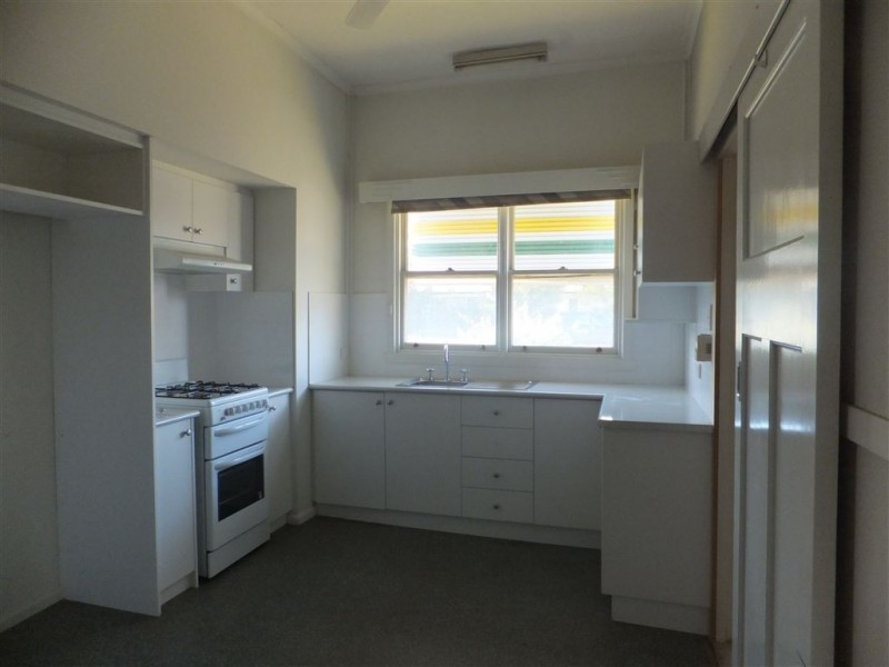 9 Hammill Street, Donald VIC 3480