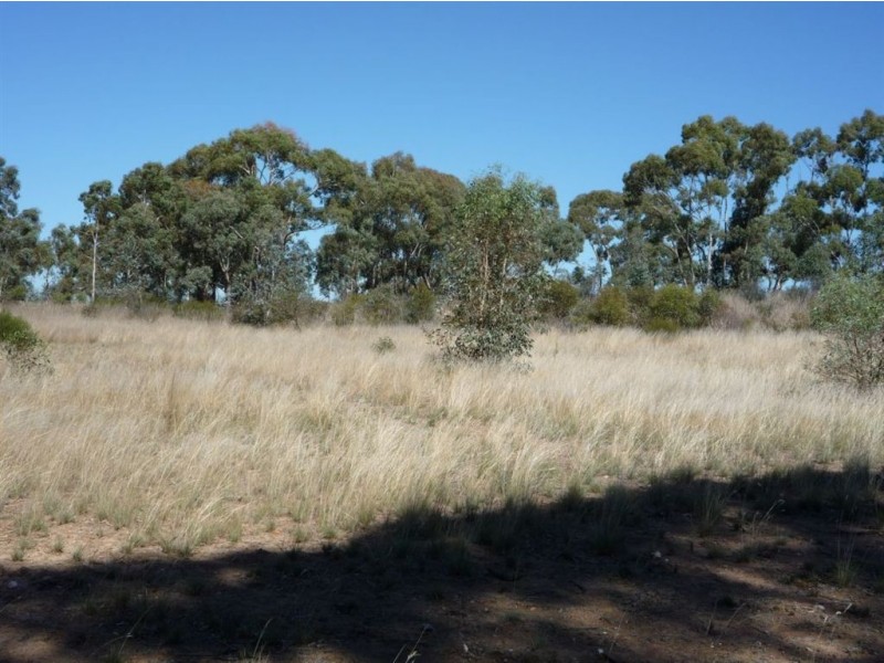 60 ADAMS ROAD, Slaty Creek VIC 3478