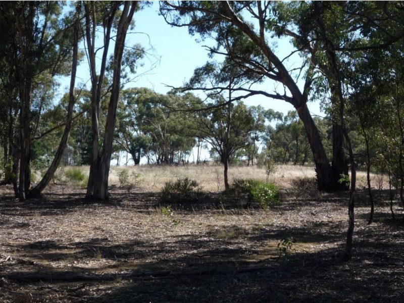 60 ADAMS ROAD, Slaty Creek VIC 3478