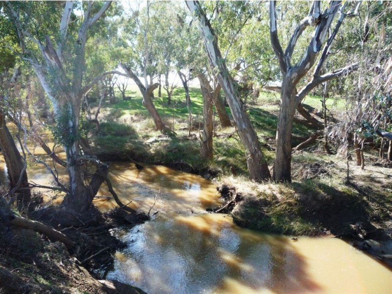 “CARRS” Charlton-St.Arnaud Road, Charlton VIC 3525