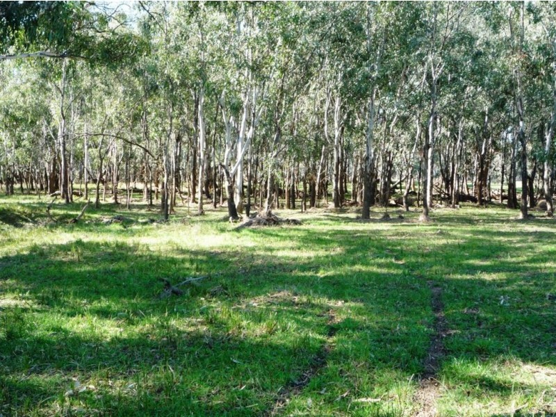 “CARRS” Charlton-St.Arnaud Road, Charlton VIC 3525