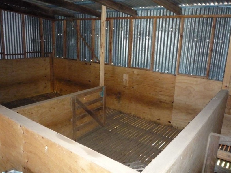 - Sunraysia Highway, Moyreisk VIC 3467