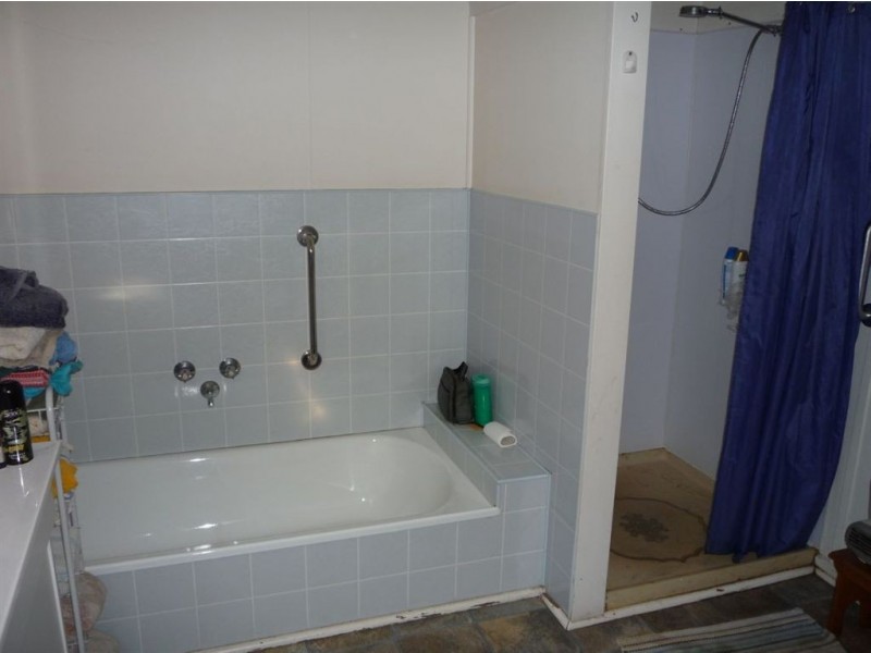 56 Canterbury Street, St Arnaud VIC 3478