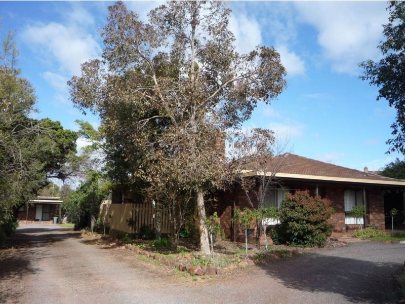 17 Powell Street, St Arnaud VIC 3478