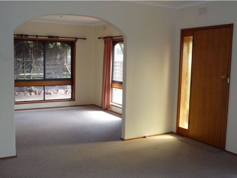 17 Powell Street, St Arnaud VIC 3478