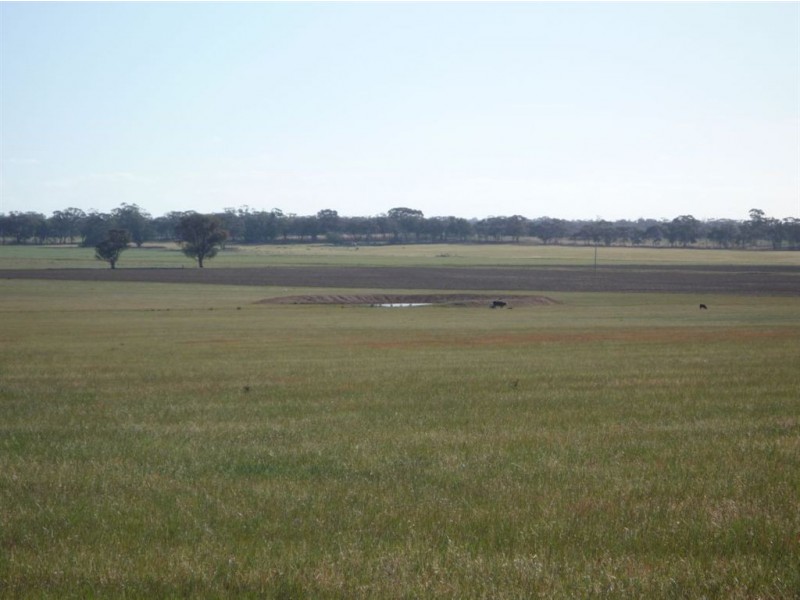 - Crown Allot 73 & 75B, Sec C, Parish Kooreh, Logan VIC 3475