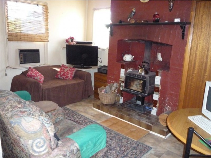 35 North Western Road, St Arnaud VIC 3478