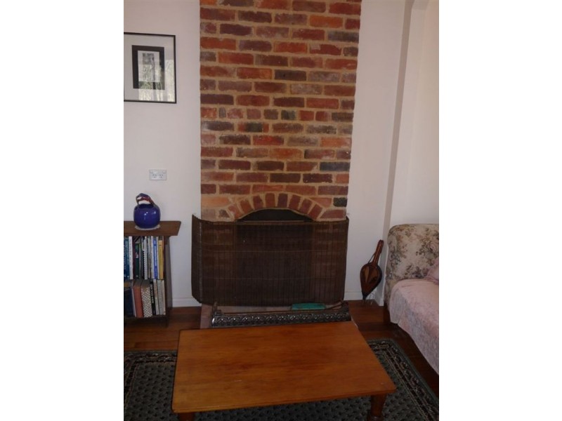 - Road, Burkes Flat VIC 3475