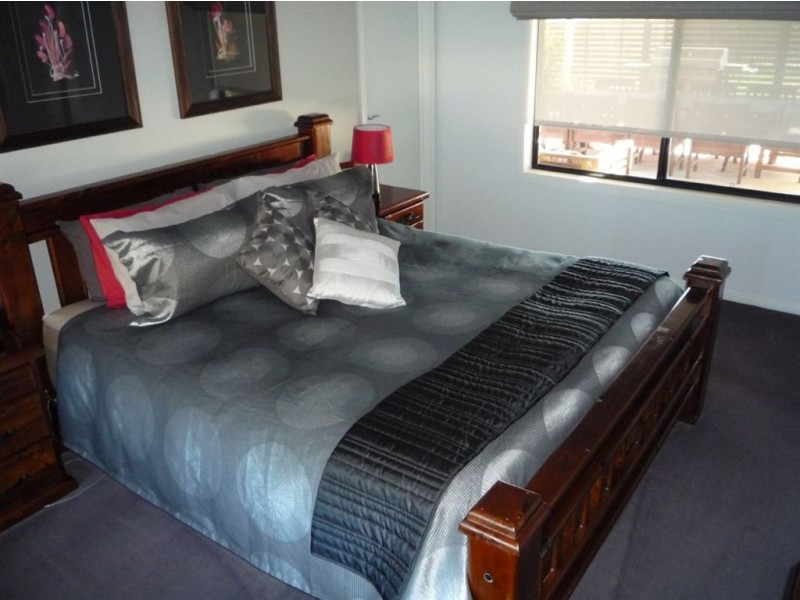 31 Canterbury Street, St Arnaud VIC 3478