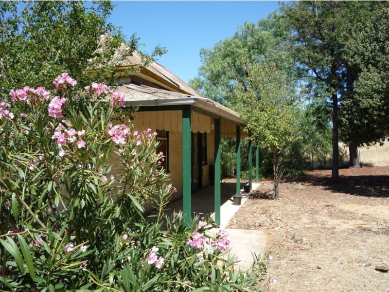 8571 Wimmera Highway, St Arnaud East VIC 3478