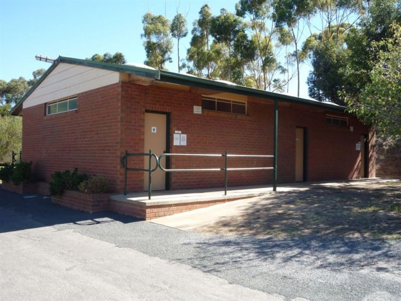 Off Dundas Street, St Arnaud VIC 3478