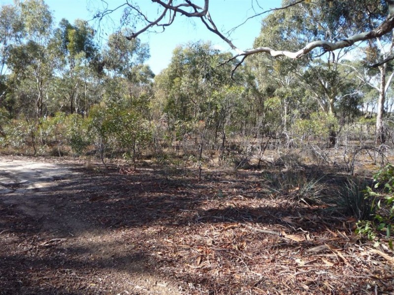 - Edwards Road, St Arnaud East VIC 3478