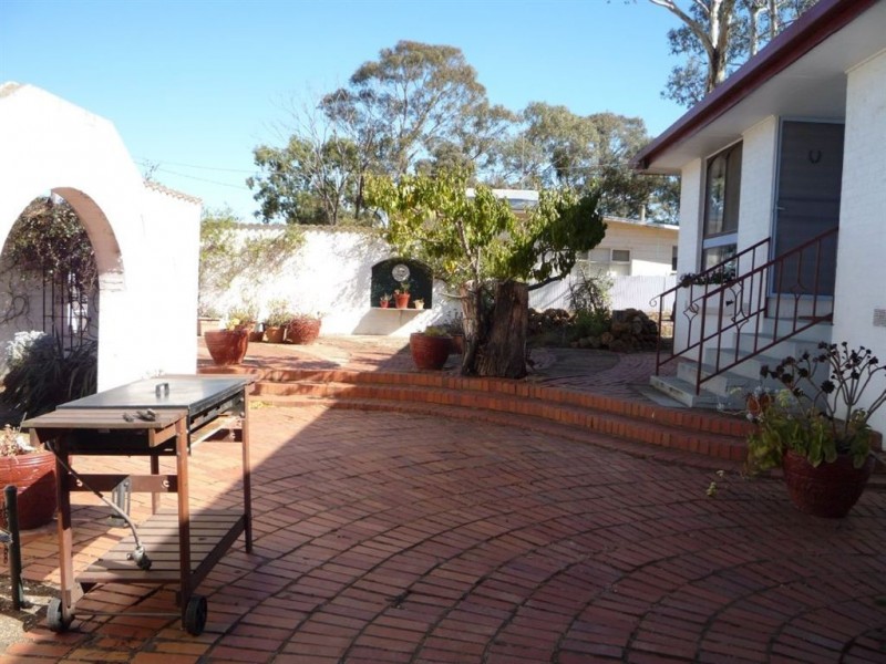 23-27 Inglewood Road, St Arnaud VIC 3478