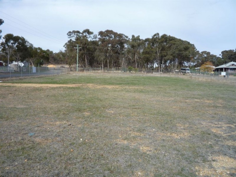 2 Kell Road, St Arnaud VIC 3478