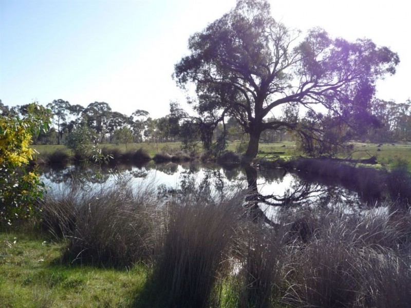 - Murray Road, Stuart Mill VIC 3478